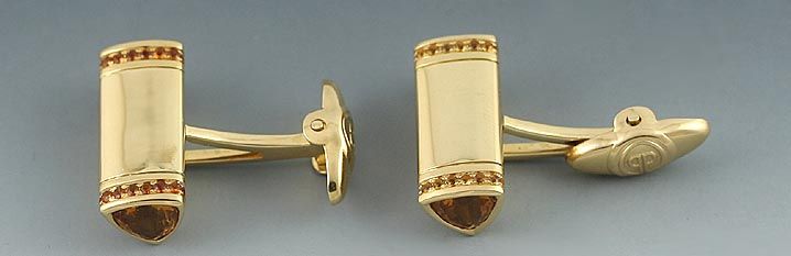 Quality Dolan & Bullock 18K Gold Citrine Cufflinks  