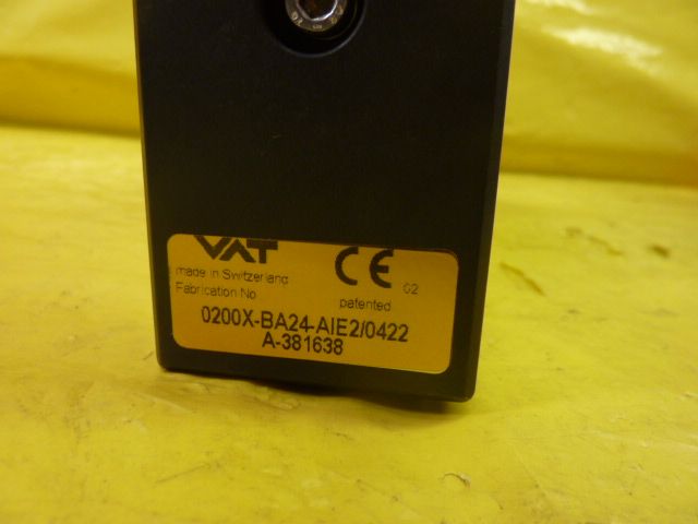 VAT Slit Valve Actuator 0200X BA24 AIE2 working  