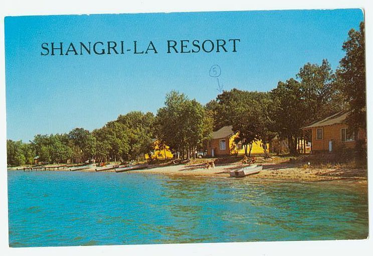 B0606 SHANGRI LA RESORT BIG WOLF LAKE CASS LAKE MN POSTCARD  