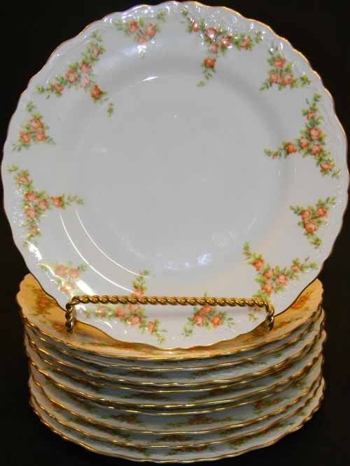 10 ANTIQUE 1900 PORCELAIN 9.5 DINNER PLATE W ROSES  