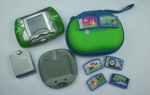   Green LEAPSTER Lot Case Charger 6 games Sonic Cars Disney Dora Star Wa