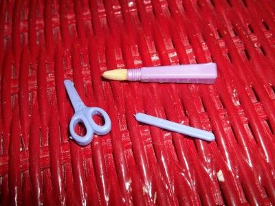 Barbie sz. Purple Shears, Makeup Brush & Nail File (d)  