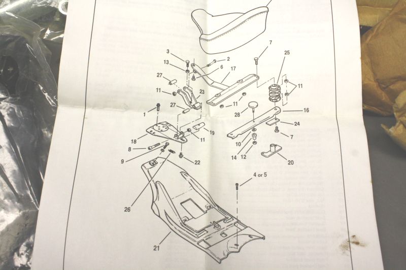 90372 93A Harley Police Solo Seat Mounting Kit  