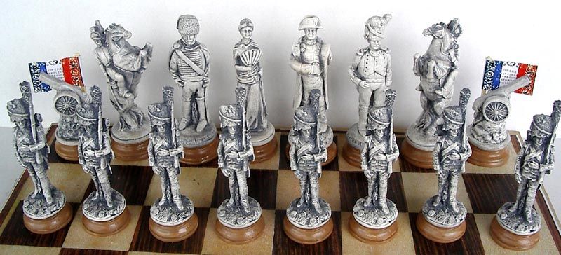 HUGE WATERLOO CHESS SET, NAPOLEON, ANTIQUE FINISH, HAND CRAFTED K=4.5 