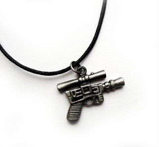 STAR WARS Theme   HAN SOLO Style BLASTER Necklace / Pendant   Metal 