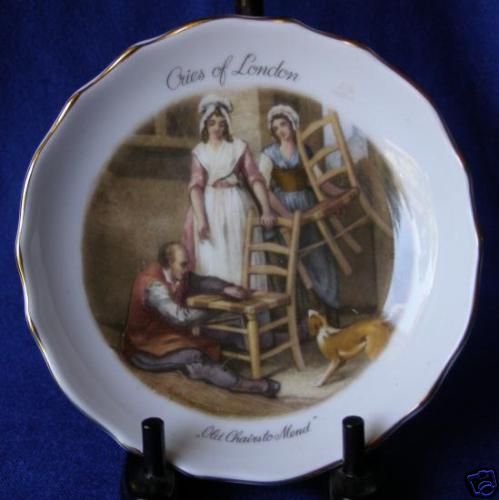 VNTG CRIES OF LONDON BONE CHINA TRINKET DISH  ENGLAND  