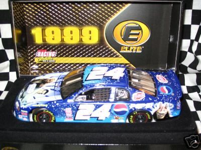 24 JEFF GORDON 1999 STAR WARS RCCA ELITE  