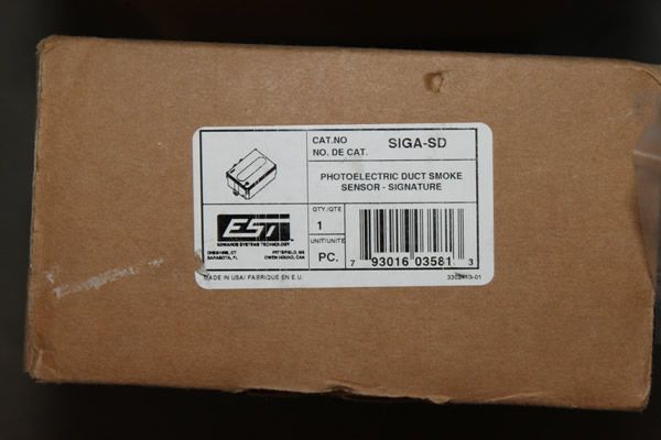 EST EDWARDS SIGA SD INTELLIGENT SUPERDUCT DETECTOR NIB  