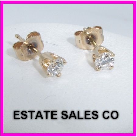 Ladies Round Diamond Stud Earrings in 14kyg Mounts .40 Carats VS1