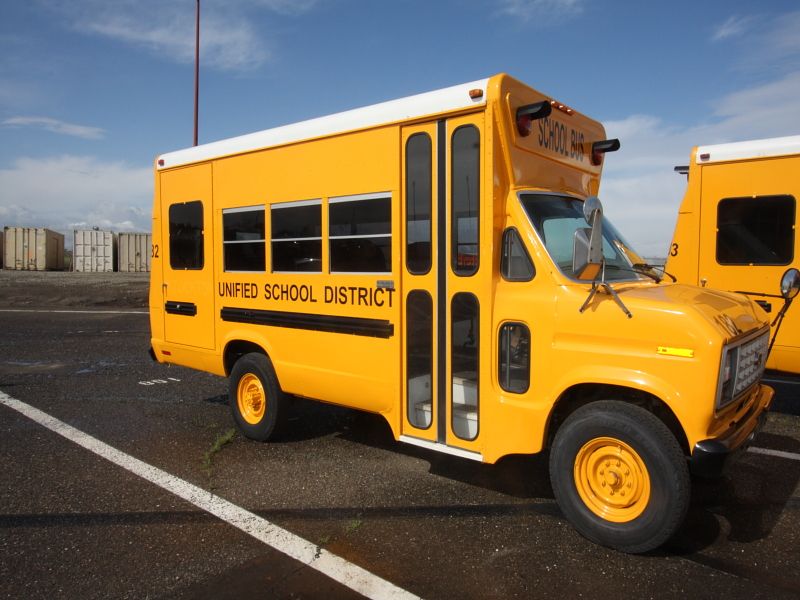 1989 School Bus Collins/Ford Econoline 350 Diesel Handicap Lift 43,414 