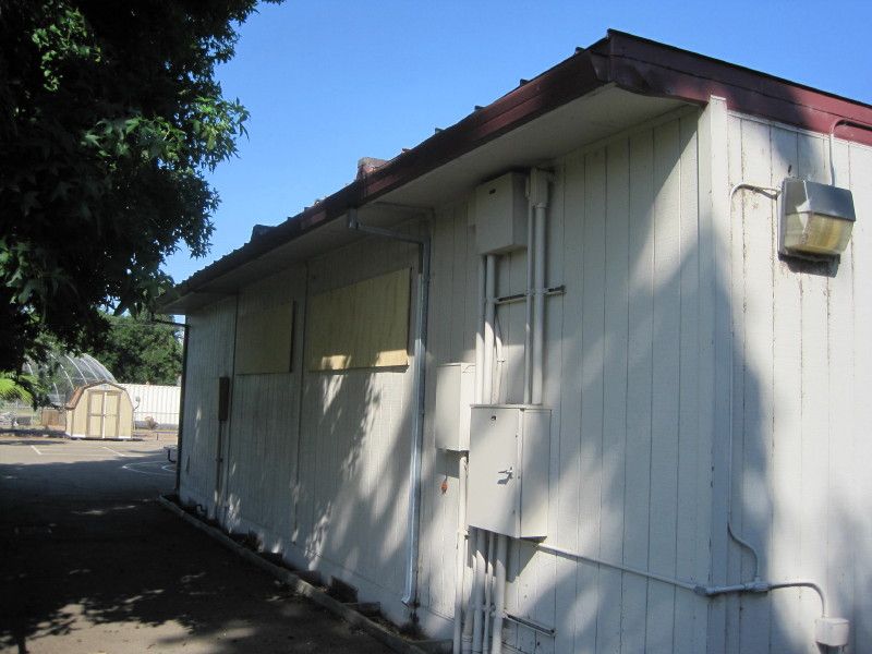 32 x 40 Modular Building w/ Restroom  