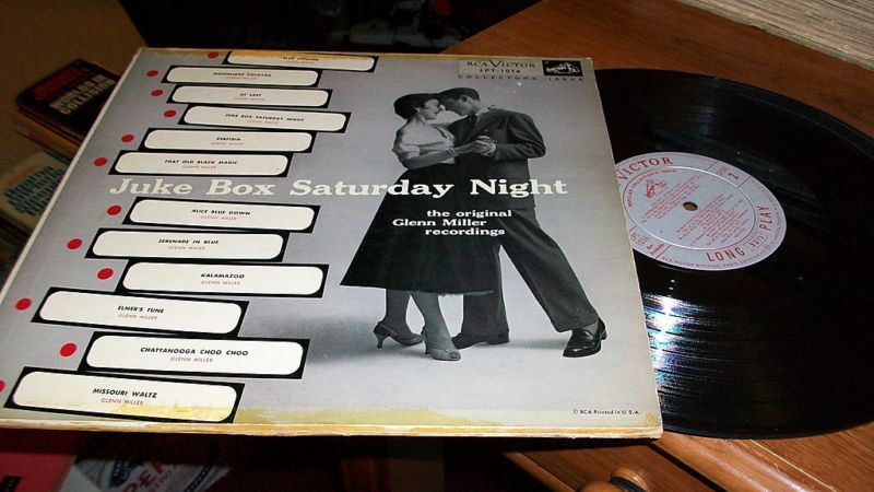 JUKE BOX SATURDAY NIGHT ORIGINAL GLENN MILLER RECORDING  