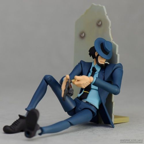 Revoltech 097 098 LUPIN THE THIRD JIGEN DAISUKE figuers  