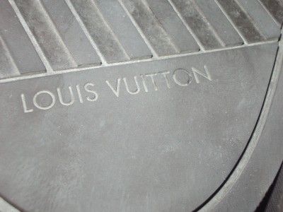 LOUIS VUITTON 100%GENUINE MENS SHOES  