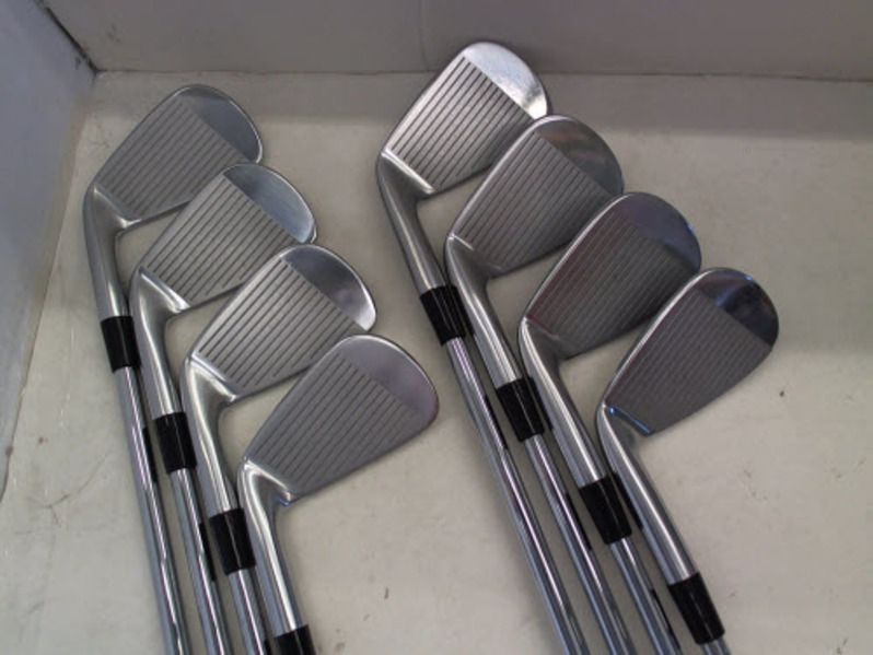 TaylorMade 2011 Tour Preferred MB Iron Set 3 PW Steel Stiff Right 