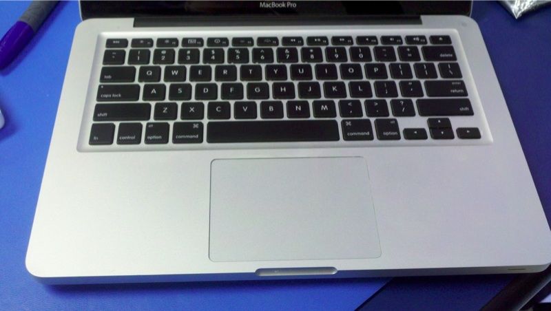 Apple MacBook Pro 13.3 Laptop   MC700LL/A (February, 2011) for parts 