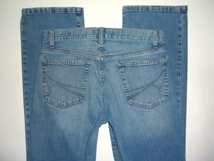 CALVIN KLEIN Bootcut Stretch Womens Jean Size 6  