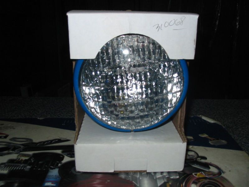 Ford Tractor Headlight 12 Volt 2000 3000 4000 5000  