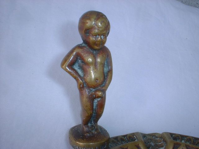 Old Bruxelles Solid Bronze Ash Tray,WeeWee Boy  