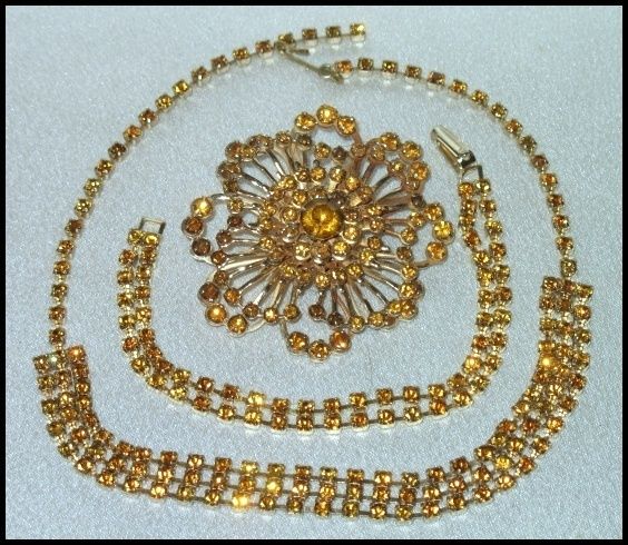 VINTAGE SET CHOKER, BRACELET & BROOCH AMBER RHINESTONES  