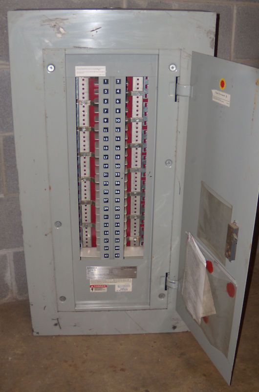 Siemens 225 Amp Breaker Panel 42 circuits CDP 7  