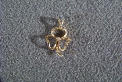 ANTIQUE 14 K YELLOW GOLD 3 LEAF CLOVER DIAMOND PENDANT CHARM  