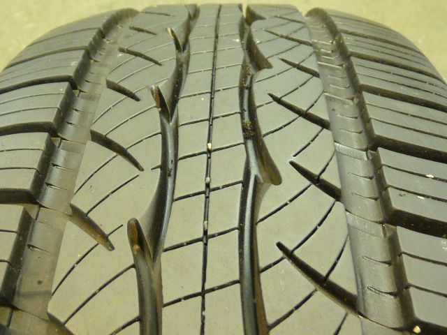 ONE NICE KUMHO SOLUS KR 21, 235/65/18, TIRE # 24148 PRICE MATCH PLUS 