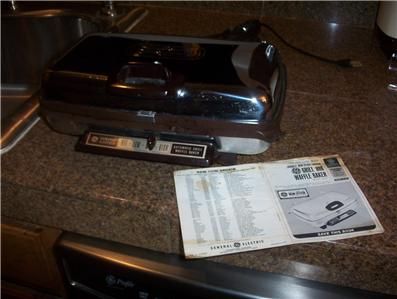 VINTAGE GE AUTOMATIC GRILL AND WAFFLE MAKER BAKER  