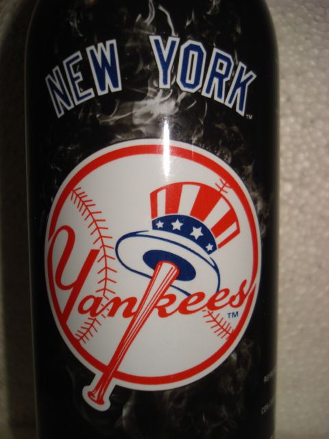 MEXICO BOTTLE PEPSI KICK WITH LOGO NEW YORK YANKEES MLB 076783016996 