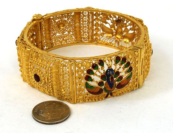 EXQUISITE ORNATE 22K GOLD & FINE ENAMEL BANGLE BRACELET  