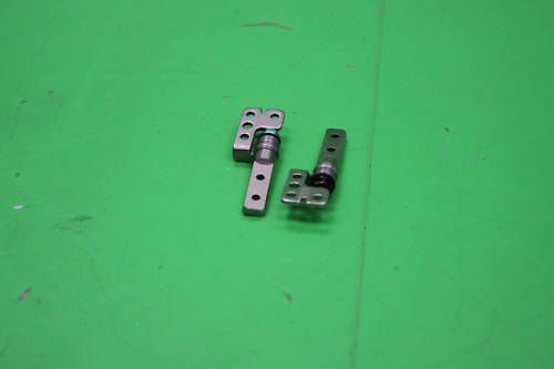 SAMSUNG VM800 LAPTOP SCREEN HINGES (PAIR)  