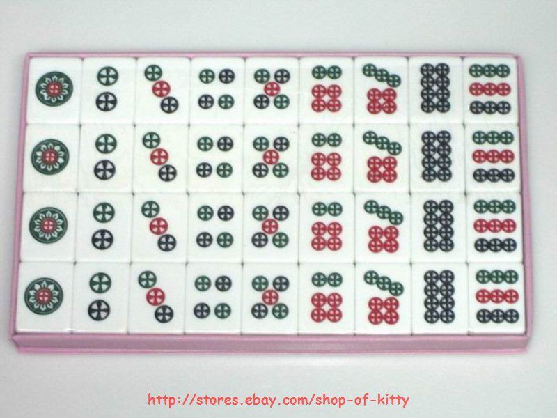 2010Gift Sanrio Hello KITTY Large Size Mahjong Game Set  