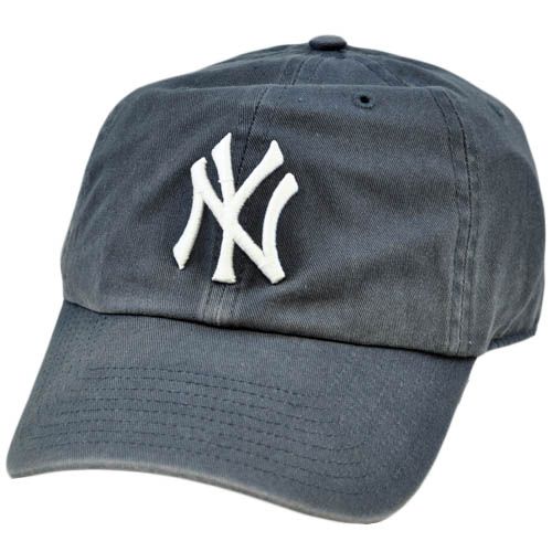 MLB New York Yankees Garment Washed Fitted Size Medium Navy Blue White 